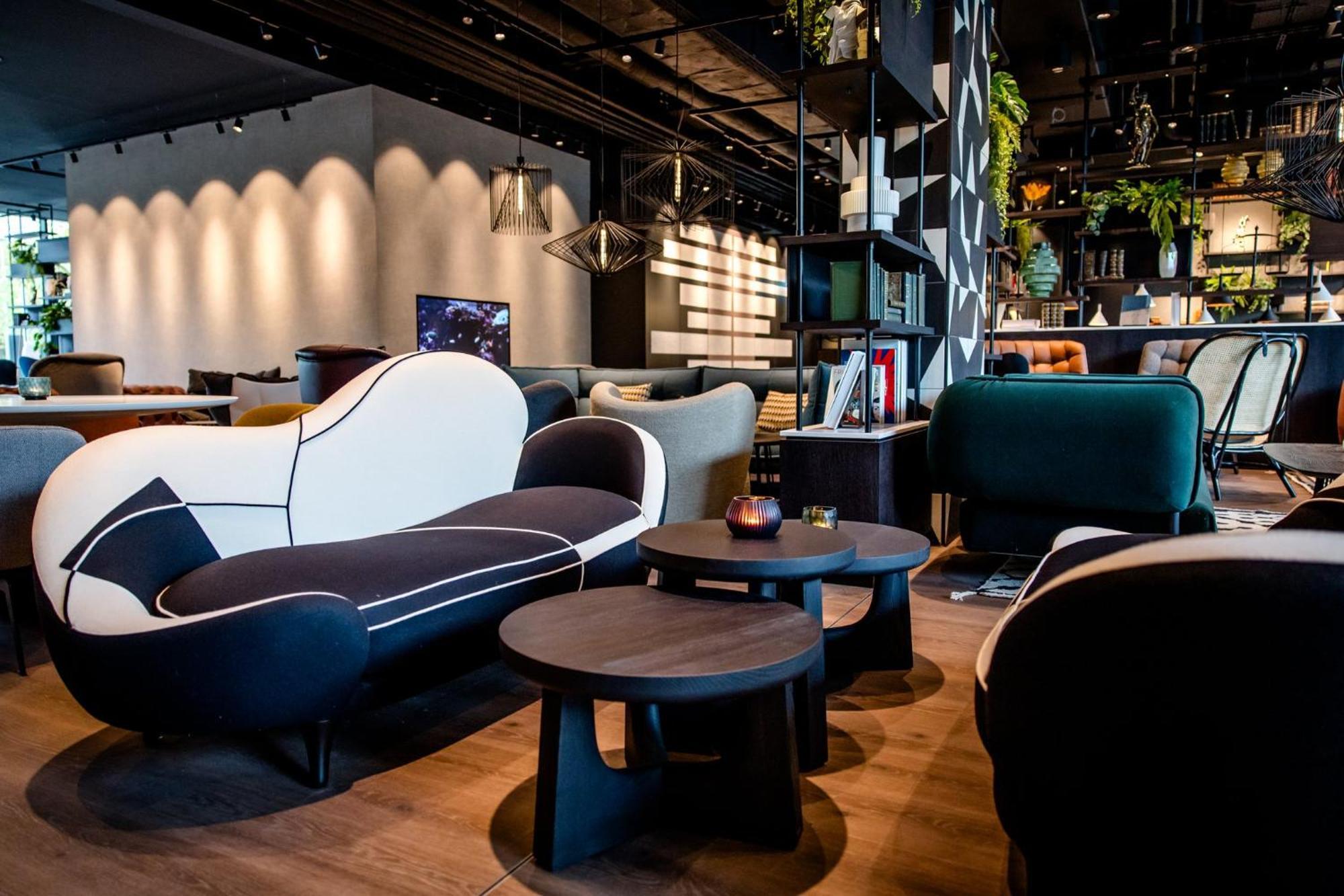 Motel One Karlsruhe Exteriör bild